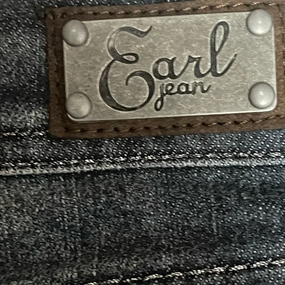 EARL Jeans Rhinestone Butterfly size 6 Waist 30 Inch Length 30 Inch NWT - Picture 8 of 10
